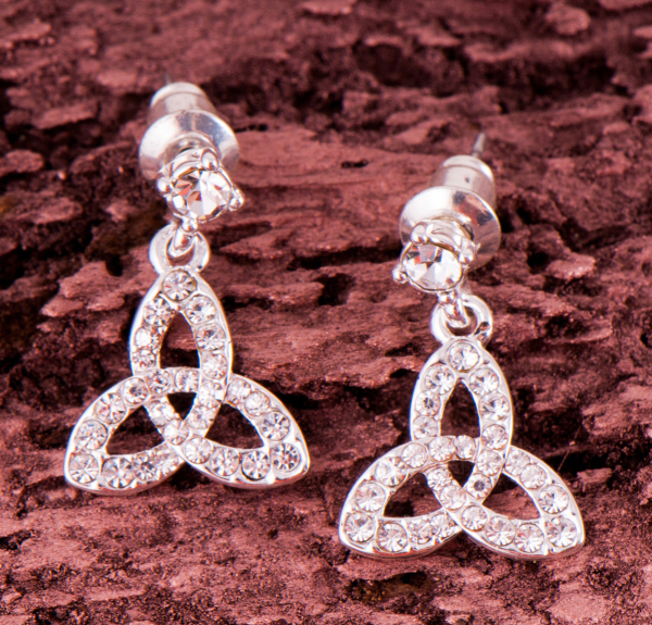 Clous d'oreilles noeud celtique