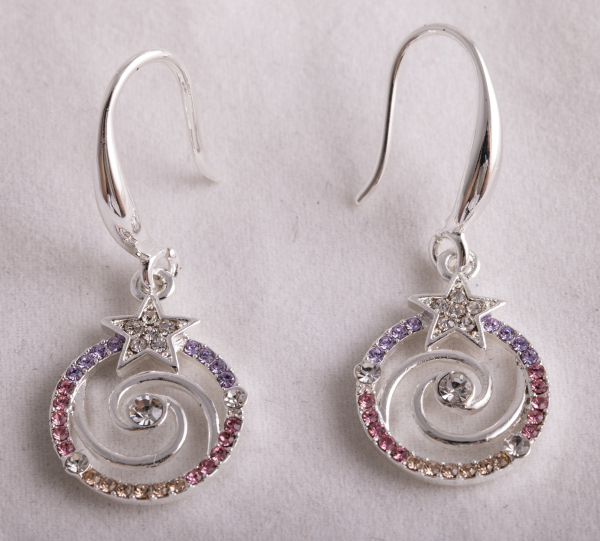Boucles d'oreilles étoile spirale avec cristaux colorés