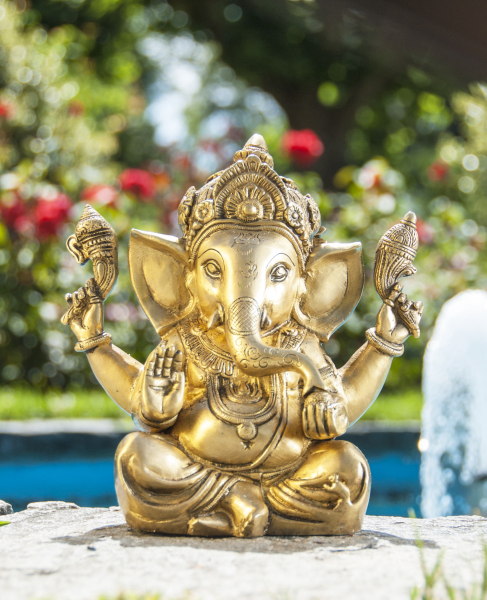 Ganesha, 23 cm or antique