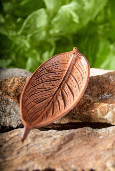 Porte-encens feuille, marron en métal blanc env.25 cm