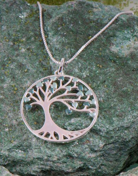 Pendentif Yggdrasil avec chaîne de 50 cm