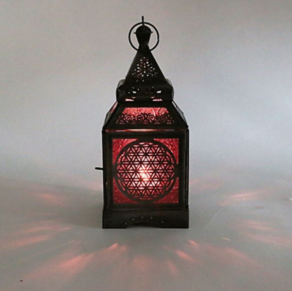 Fleur de vie de lanterne asiatique atmosphérique